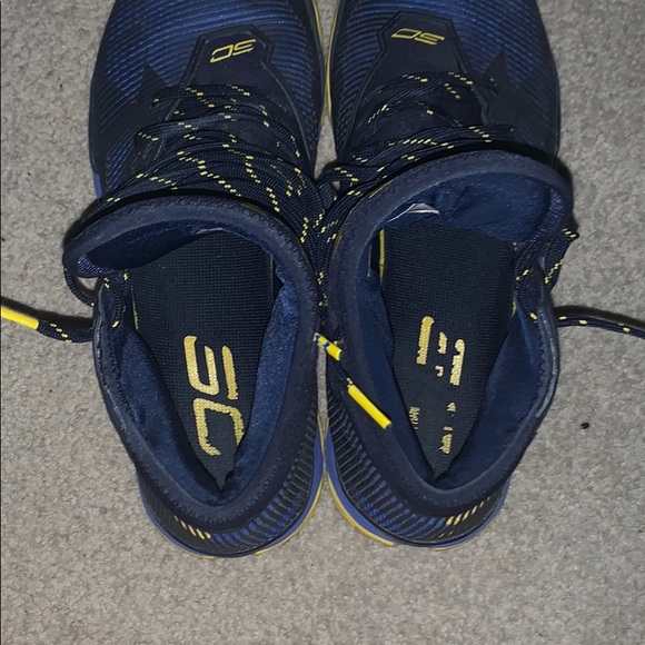 steph curry under armour basketball shoes - Picture 6 of 6